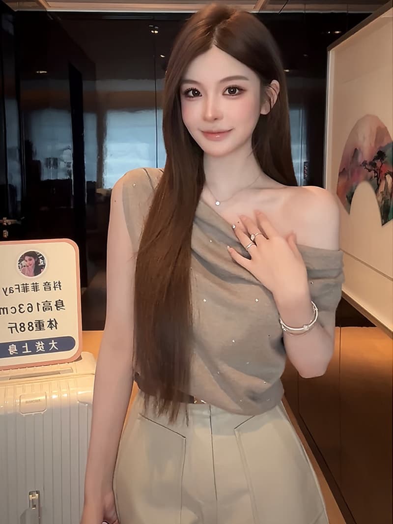 프랑스식 품격 무거운 작업 핫픽스 오프숄더 티셔츠 여성용 짧은 소매 여름 순수한 욕망 디자인 센스 비스듬한 어깨 니트 스웨터 맨위 상세 이미지 3