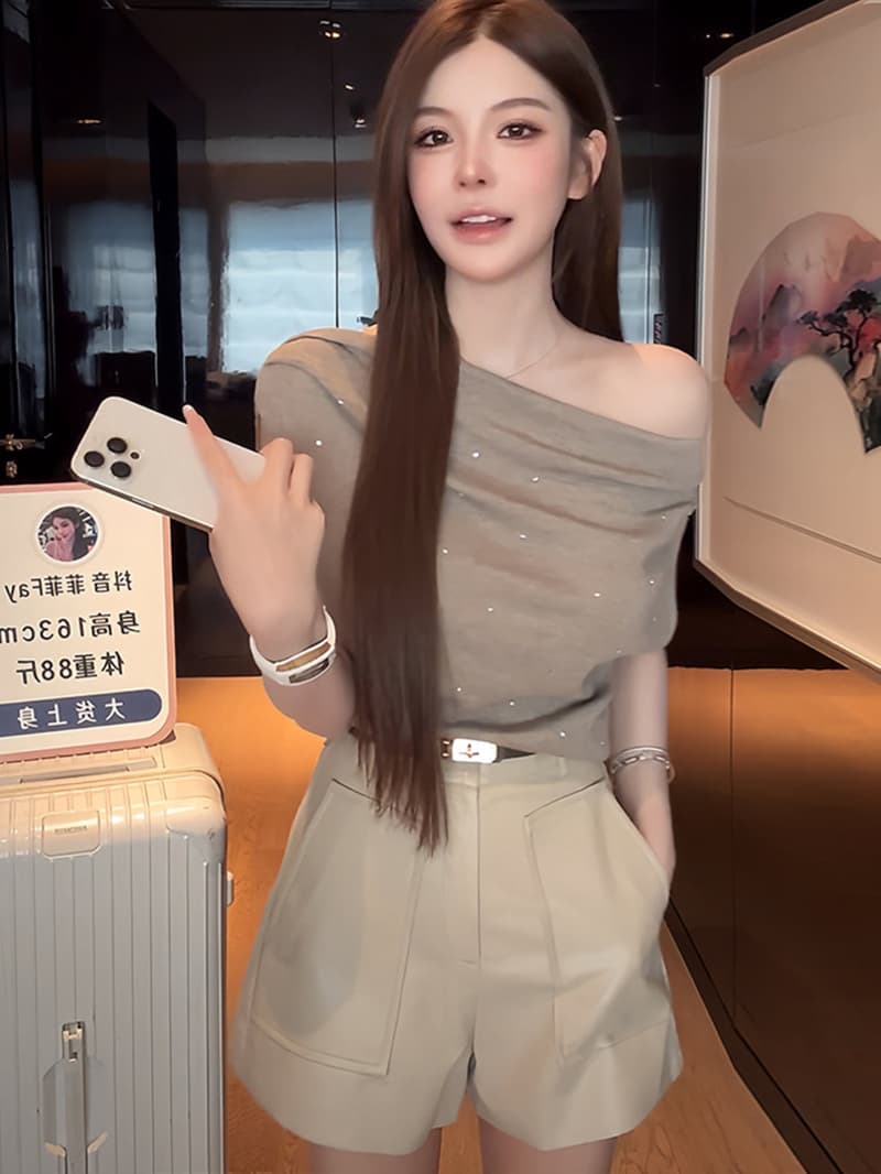 프랑스식 품격 무거운 작업 핫픽스 오프숄더 티셔츠 여성용 짧은 소매 여름 순수한 욕망 디자인 센스 비스듬한 어깨 니트 스웨터 맨위 상세 이미지 6