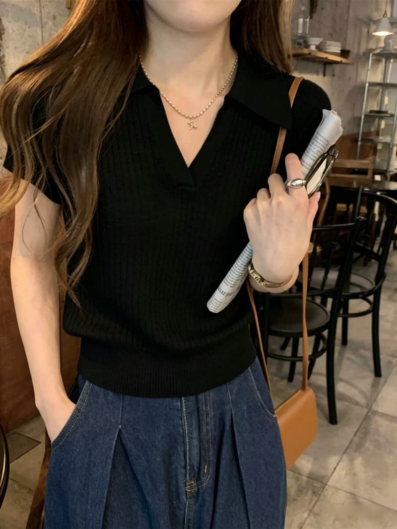 앤디 플러시 POLO 칼라 쇼트 스타일 몸매 가꾸기 슬림해 보이는 연령 감소 반팔 폴로 칼라 니트 스웨터 여성 상세 이미지 5