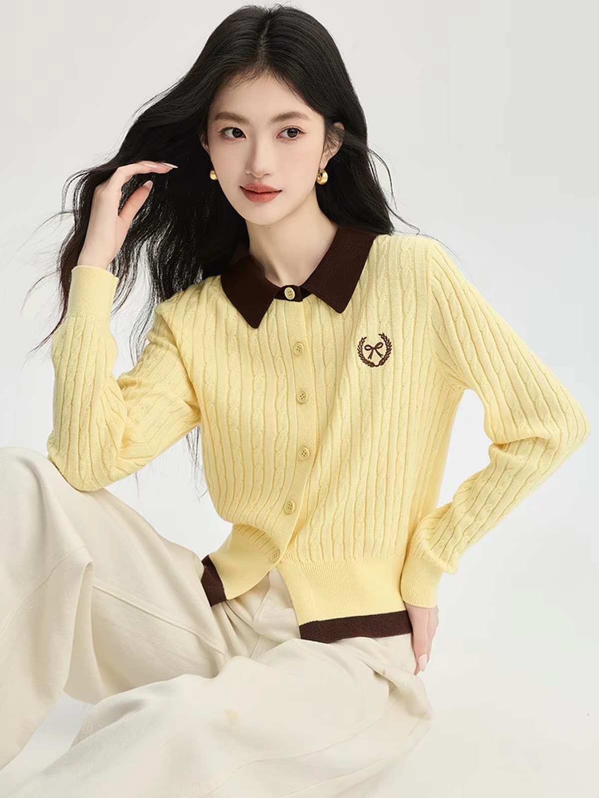 지식인 바람 페이크 레이어드 배색 POLO 칼라 니트 오픈 가디건 맨위 여성 2026 조기 가을 새로운 이미지 2