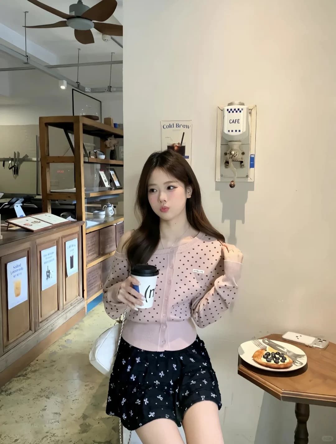 한 부서 조기 가을 분위기 센스 회색 도트 무늬 비스듬한 어깨 니트 스웨터 맨위 여성 외부 가져 가라. 오프숄더 스웨터 카디건 코트 상세 이미지 44