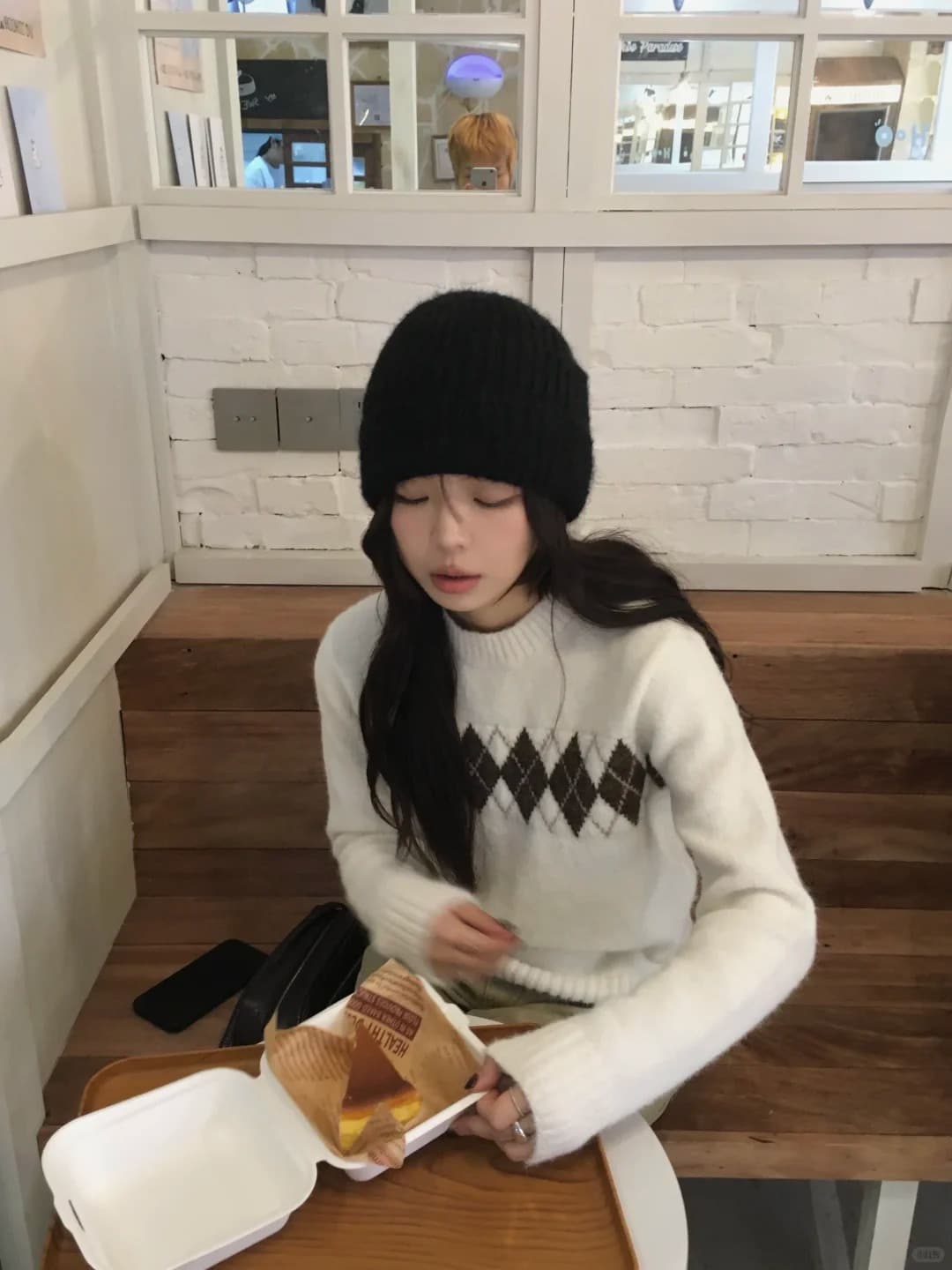 링 그리드 라운드 넥 풀오버 스웨터 여자 가을 겨울 새로운 캐주얼 바람 디자인 센스 몸매 가꾸기 슬림해 보이는 니트 맨위 이미지 5