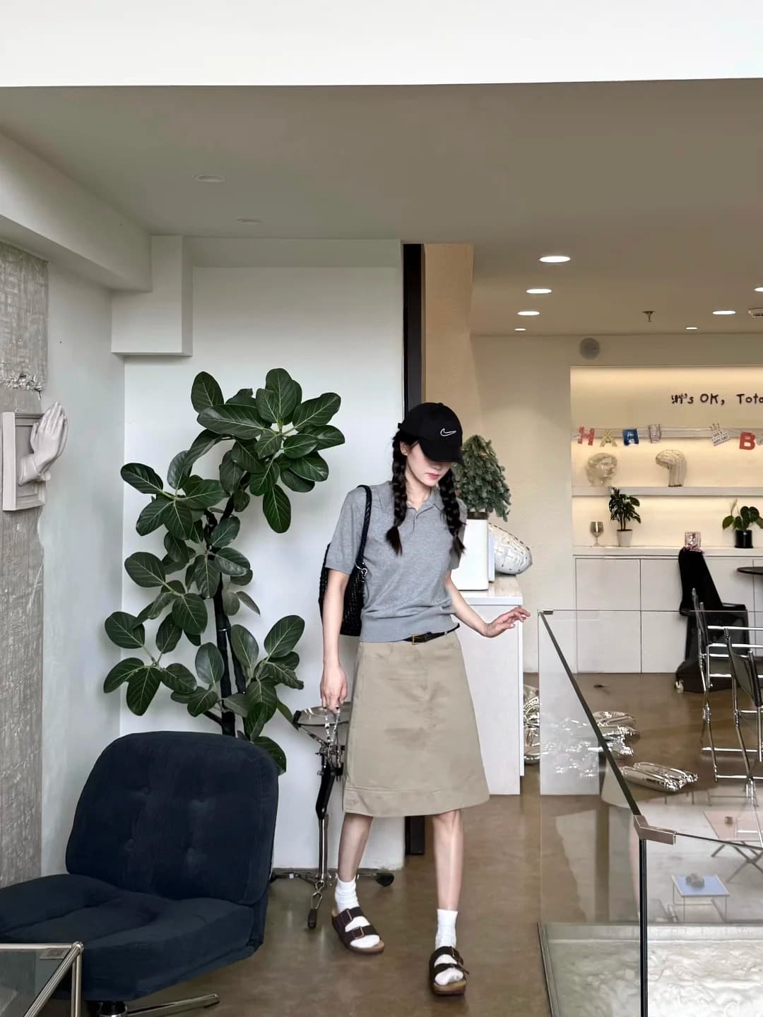한 부서 고급 회색 폴로 칼라 반팔 POLO 셔츠 여성 여름 새로운 패션 미니멀리즘 다용도 맨위 트렌디 상세 이미지 8
