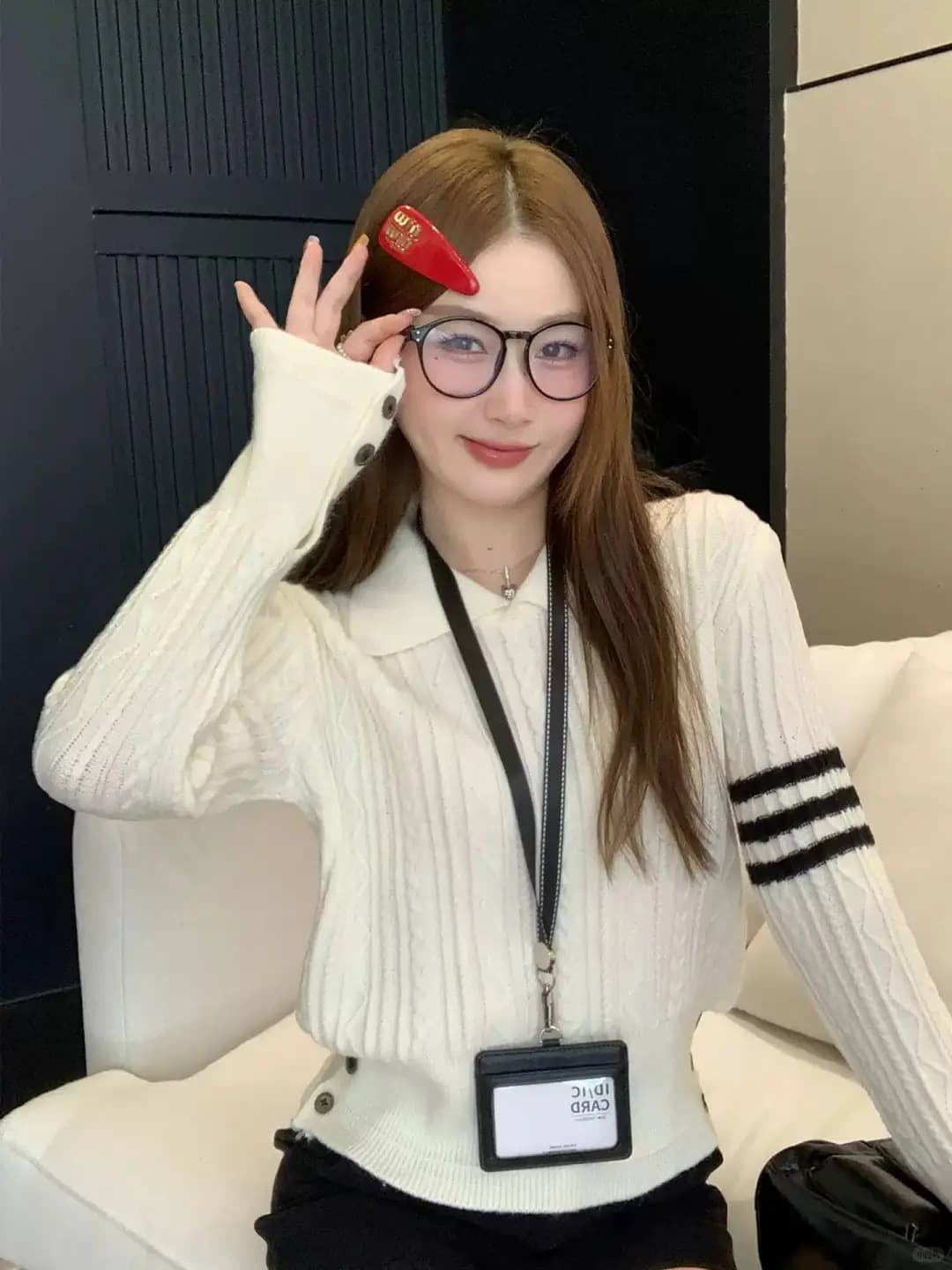폴로 칼라 스웨터 여자 디자인 센스 작은 대중 외출용 2025 새로운 캐주얼 다용도 고급 센스 니트 맨위 상세 이미지 7