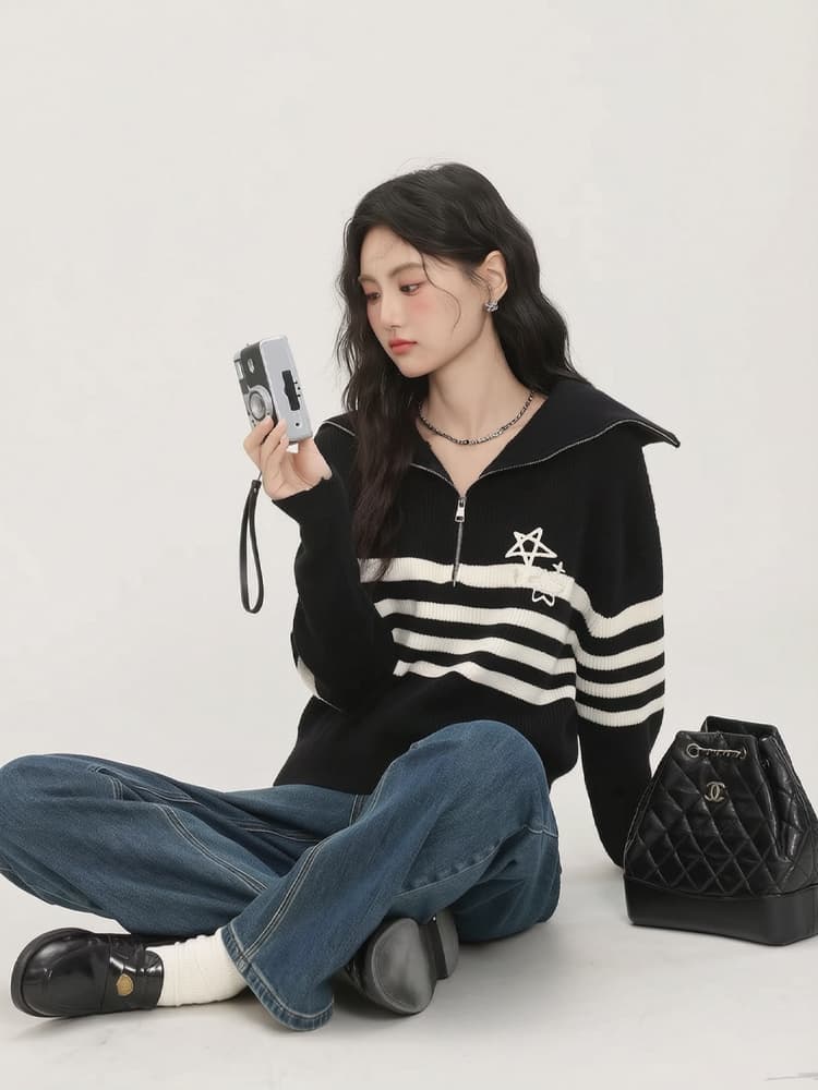 2026 가을 겨울 새로운 터틀넥 지퍼 디자인 센스 검정색 스웨터 루즈핏 캐주얼 바람 스트라이프 맨위 여성 상세 이미지 3