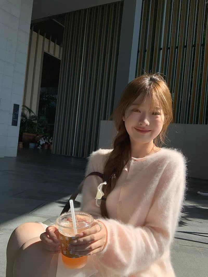 2026 새로운 양모 벌룬 소매 니트 오픈 가디건 여성 라운드 넥 볼륨 측면에 의류 상세 이미지 14
