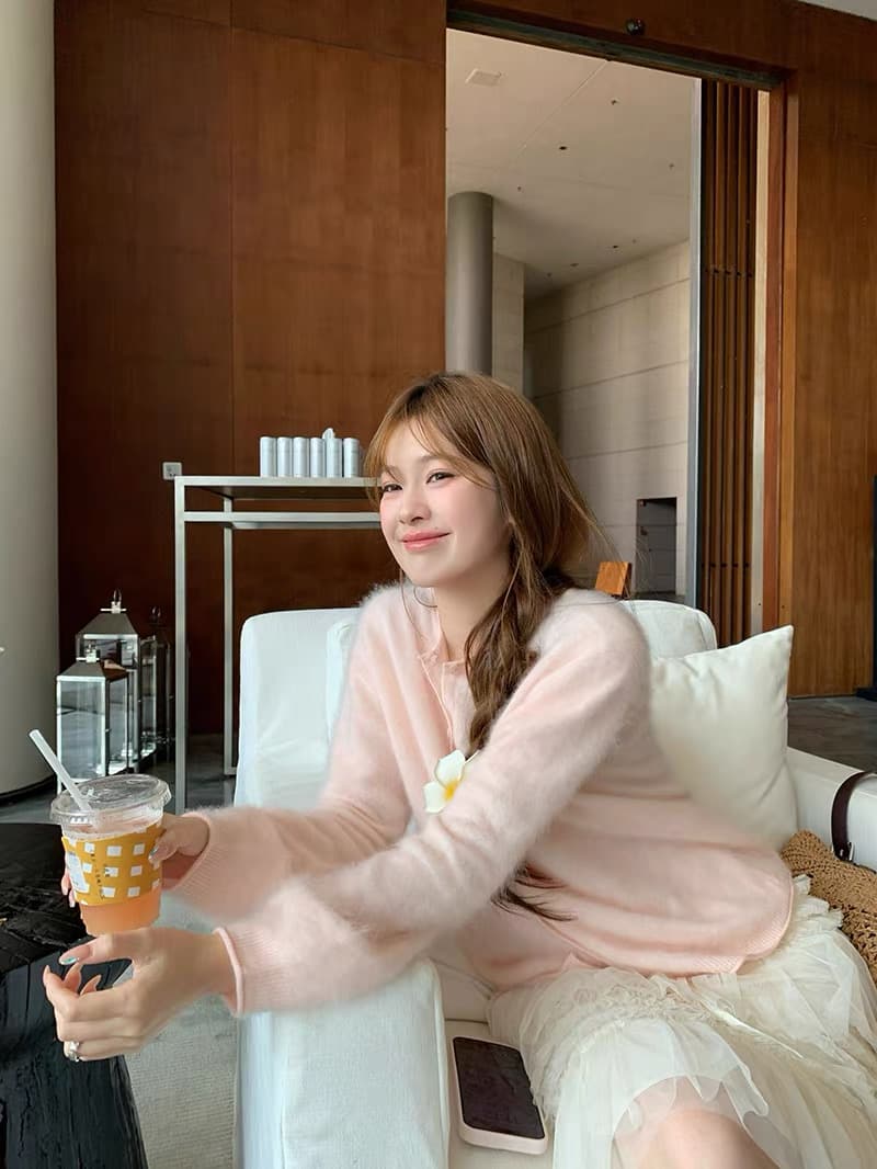 2026 새로운 양모 벌룬 소매 니트 오픈 가디건 여성 라운드 넥 볼륨 측면에 의류 상세 이미지 36
