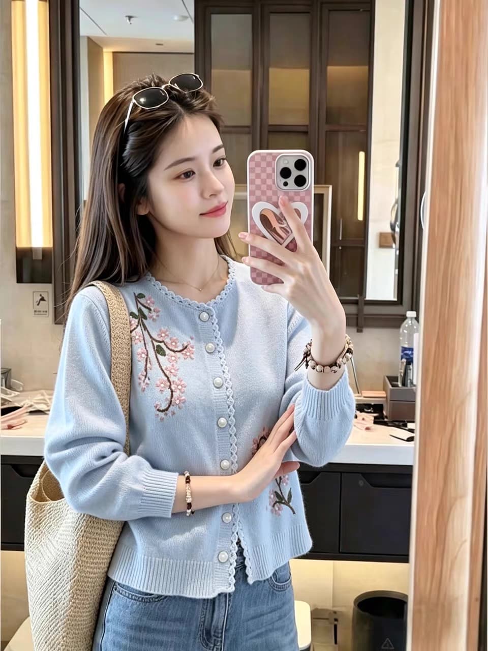 조기 가을 달콤한 스타일 수공 자수 니트 오픈 가디건 여성 진한 파란색 라운드 넥 다용도 스웨터 패션 외국 가스 재킷 상세 이미지 15