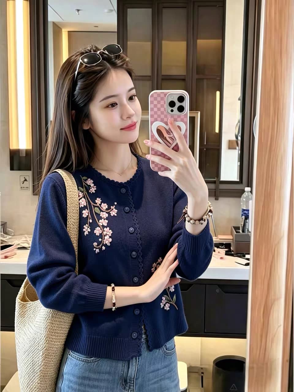 조기 가을 달콤한 스타일 수공 자수 니트 오픈 가디건 여성 진한 파란색 라운드 넥 다용도 스웨터 패션 외국 가스 재킷 상세 이미지 28
