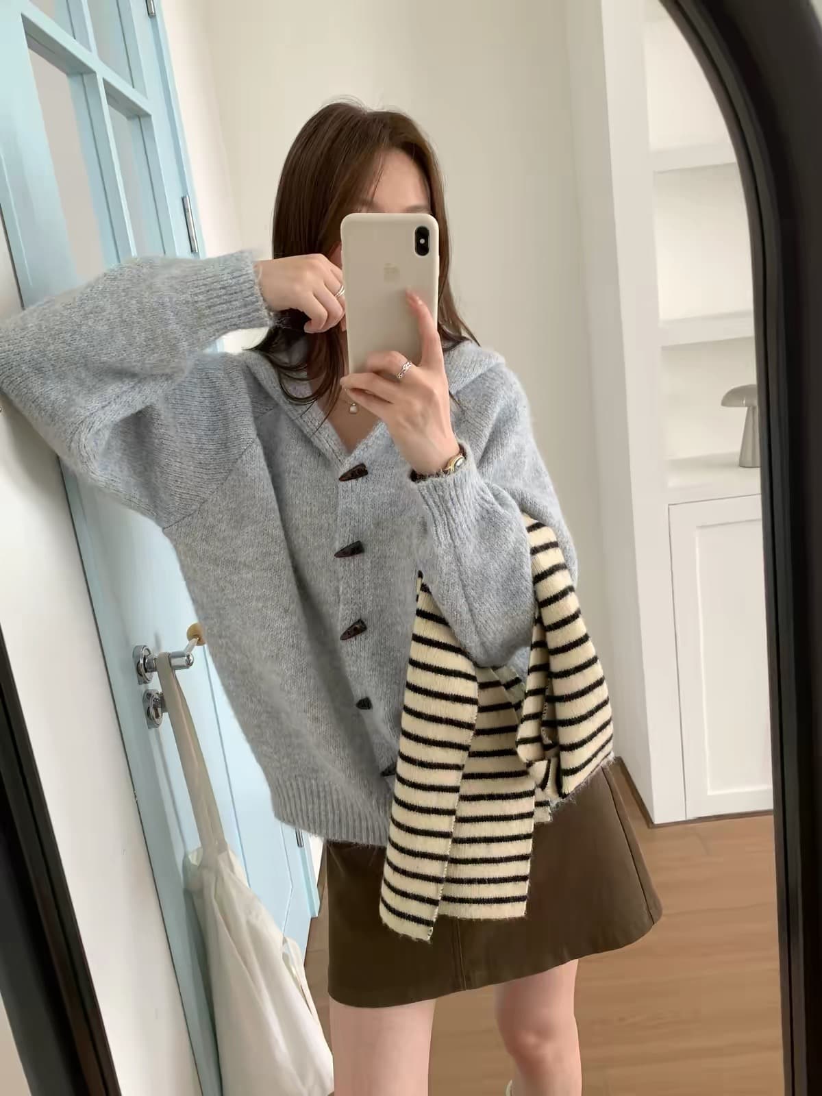 한 부서 소뿔 버클 후드 니트 오픈 가디건 여성 봄 가을 두꺼운 디자인 센스 느긋한 바람 레트로 보온 스웨터 코트 상세 이미지 34