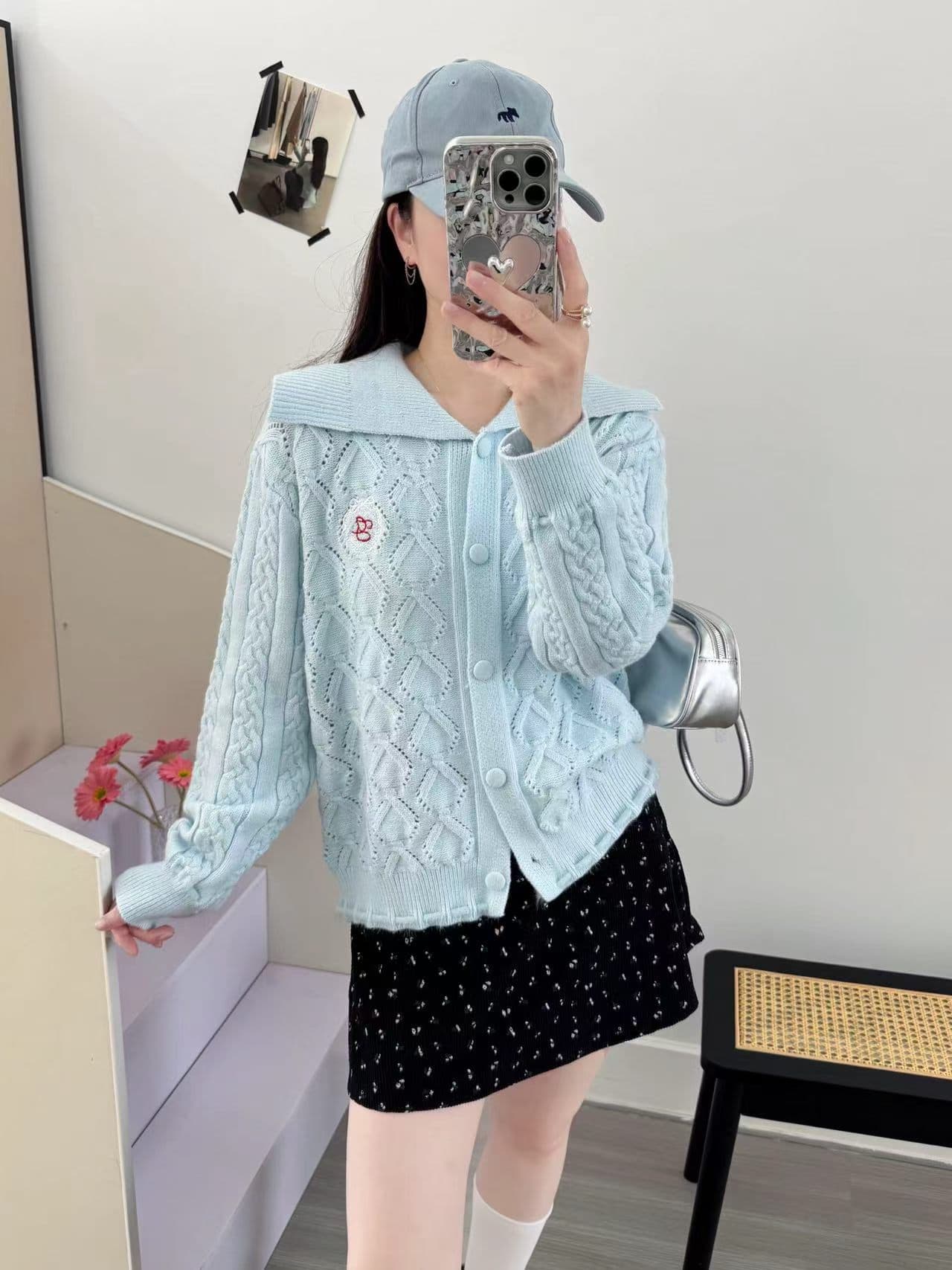 2026 가을 새로운 폴로 칼라 자수 트위스트 꽃 질감 스웨터 긴팔 카디건 코트 이미지 3