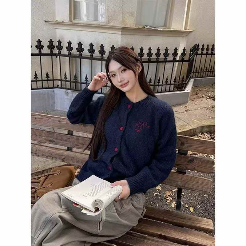 원본 싱글 한 부서 양 낙타 털 플러시 센스 고양이 자수 오픈 가디건 하트 버클 라운드 넥 니트 맨위 부드러운 찹쌀 가을과 겨울 상세 이미지 7