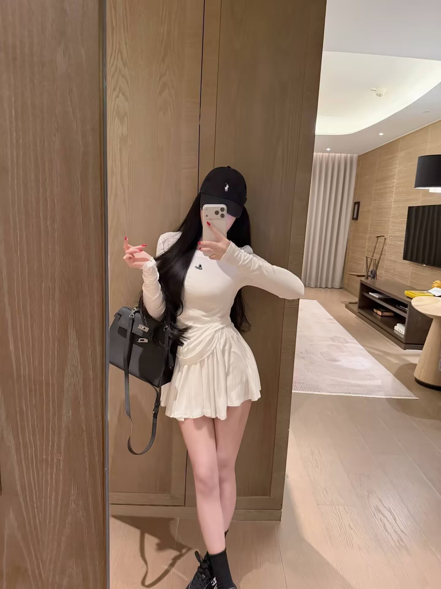 폭발 자수 알파벳 미니멀리즘 맨위 미니 스커트 연령 감소 섹션 세트 이미지 3