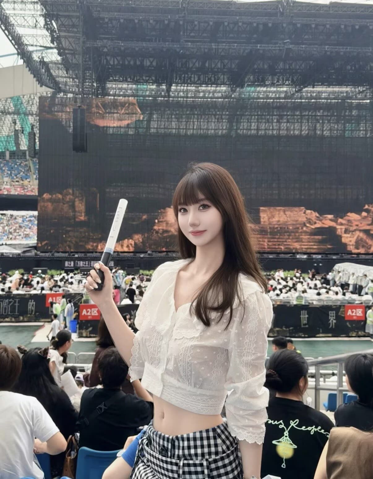 폭발 오류 부서 작은 흰색 꽃 맨위 하운드투스 체크 치마바지 세트 상세 이미지 3