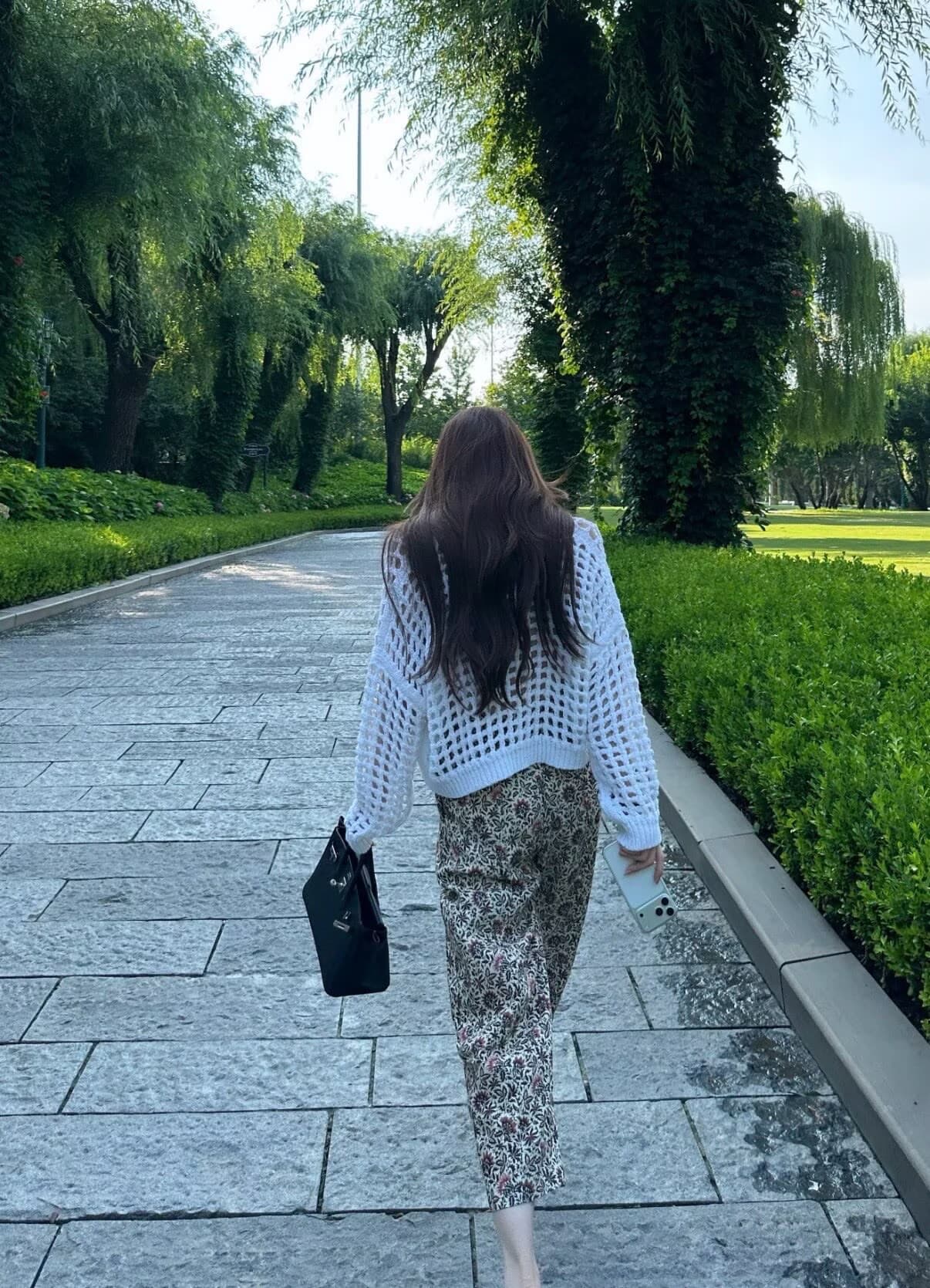 폭발 질감 홀로우 아웃 니트 오픈 가디건 스웨터 이미지 3