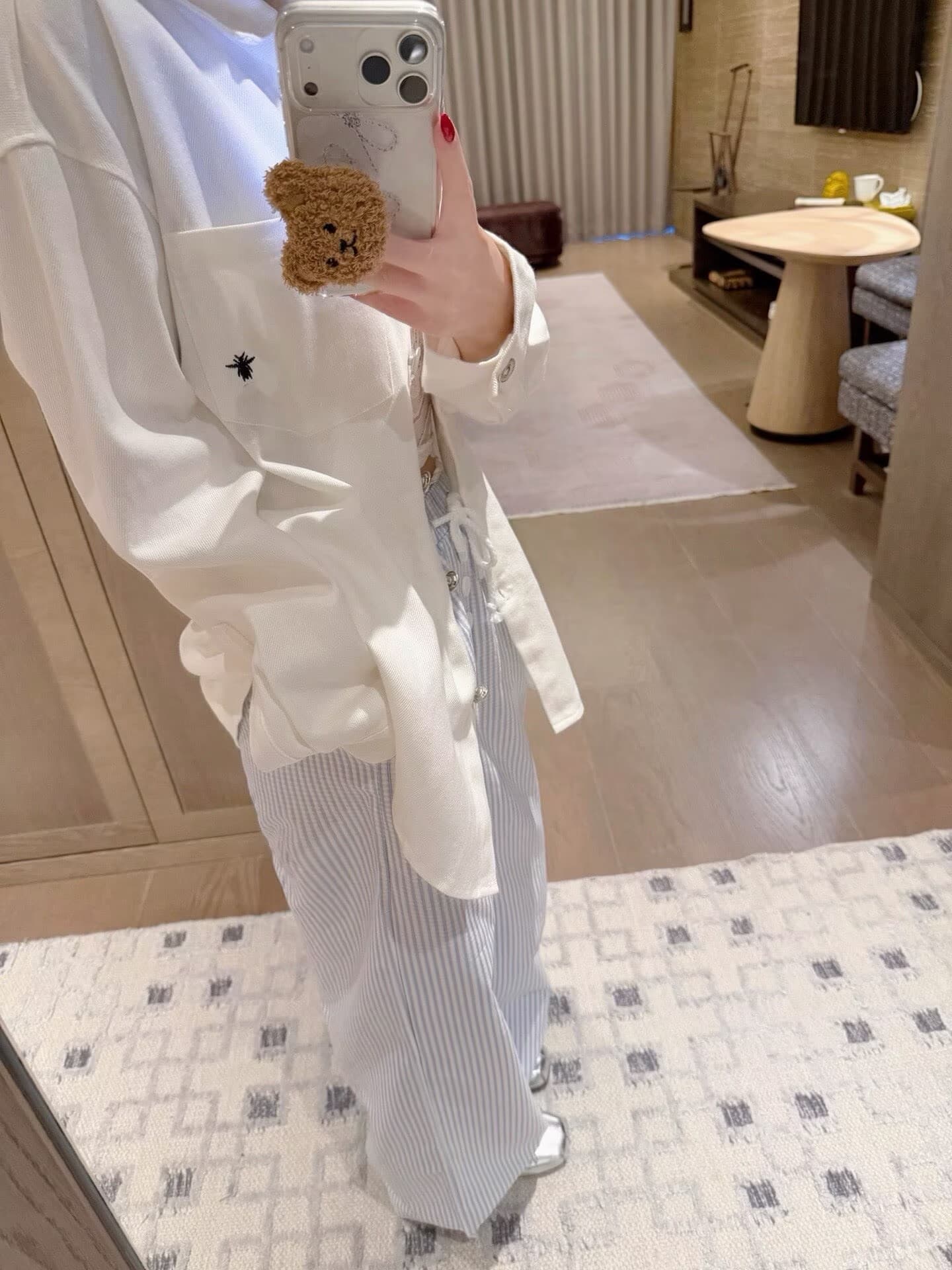 폭발 무거운 작업 나비 자수 데님 셔츠 재킷 이미지 3