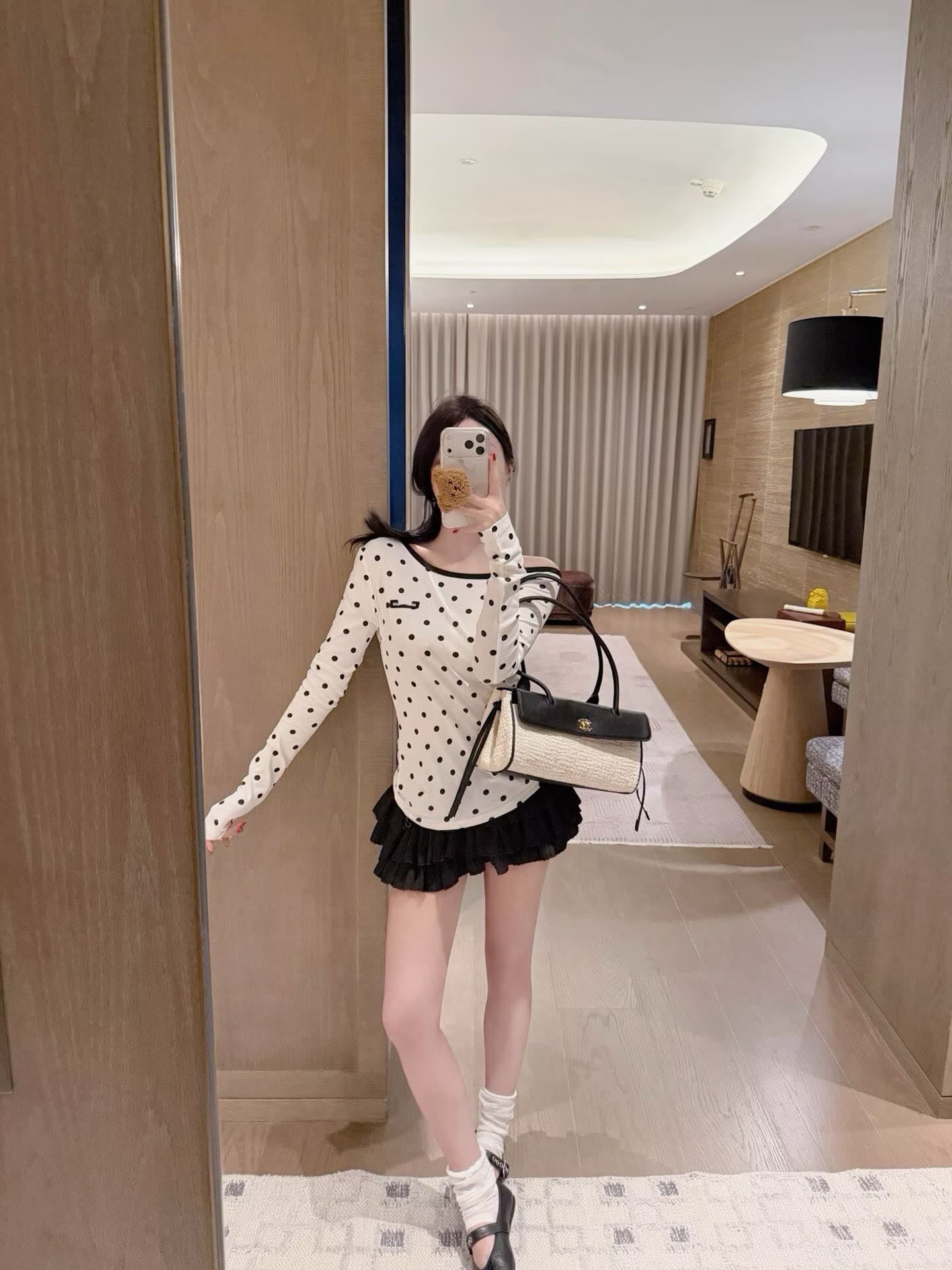 폭발 오류 부서 알파벳 비스듬한 어깨 도트 무늬 맨위 상세 이미지 2