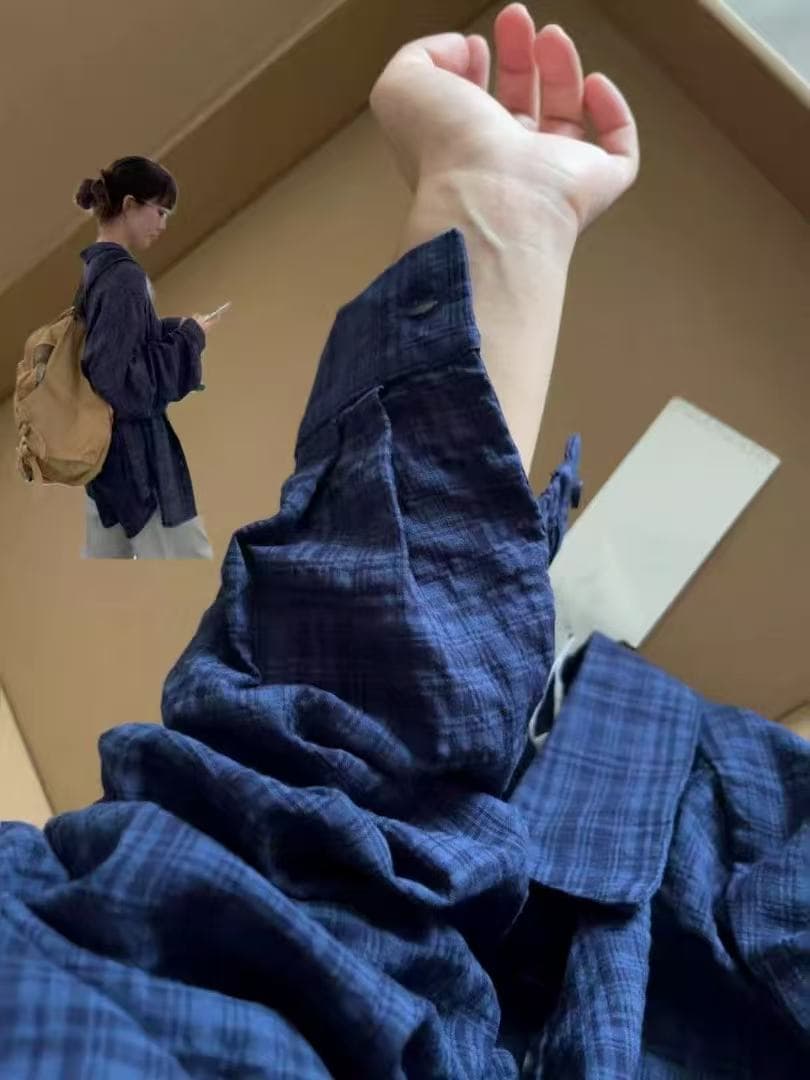 해군 체크무늬 여성 셔츠 재킷 여름 얇은 스타일 루즈핏 셔츠 맨위 자외선 차단 의류 여성 외출용 외부 가져 가라. 봄 가을 상세 이미지 8