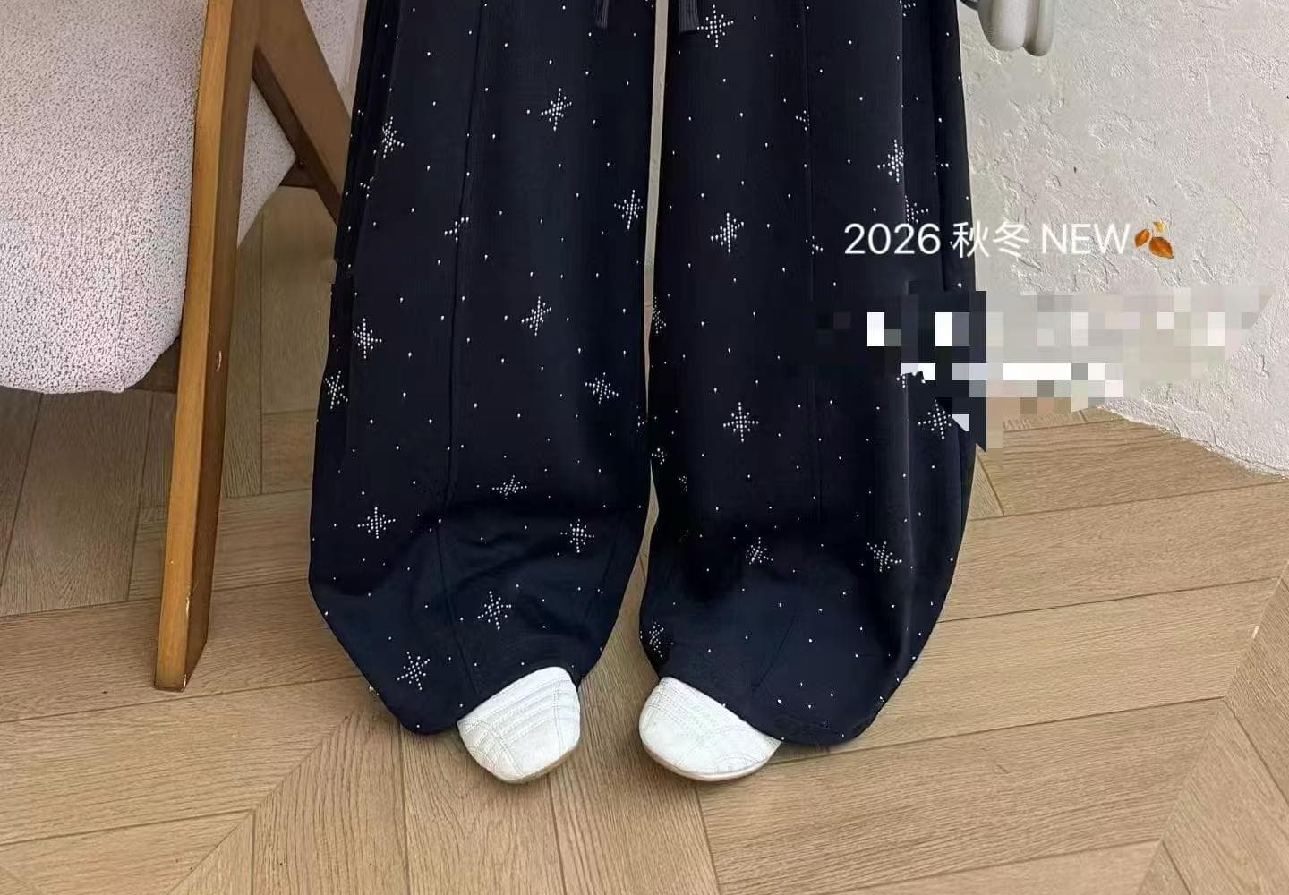 실사 2026 가을 겨울 새로운 한국 스타일 하이웨이스트 슬림해 보이는 루즈핏 핫픽스 넓은 다리 캐주얼 모통이 칼 바지 상세 이미지 7