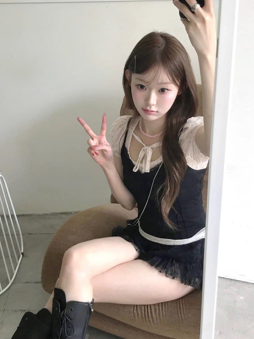 3 색 여름 한국 귀여운 디자인 도트 무늬 프린트 망사 반팔 행침 목 스트랩 레이스업 반팔 티셔츠 맨위 상세 이미지 3