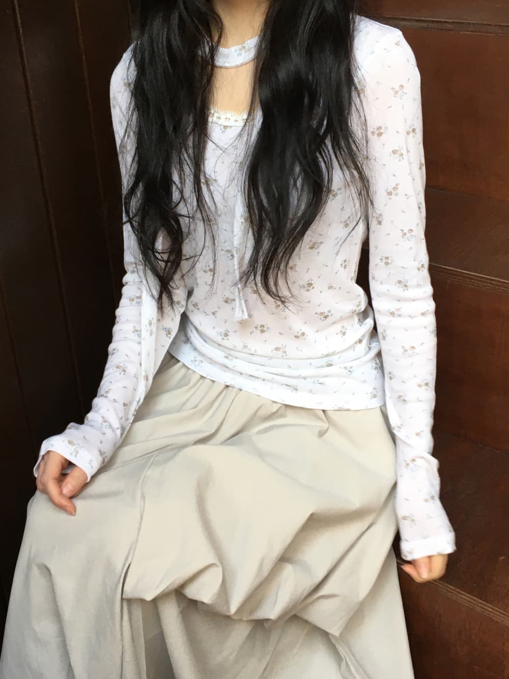 이른 가을 새로운 한국 소녀 바람 꽃무늬 꽃 프린트 레이스 레이스 행침 목 레이스업 만나는 긴팔 티셔츠 상세 이미지 6