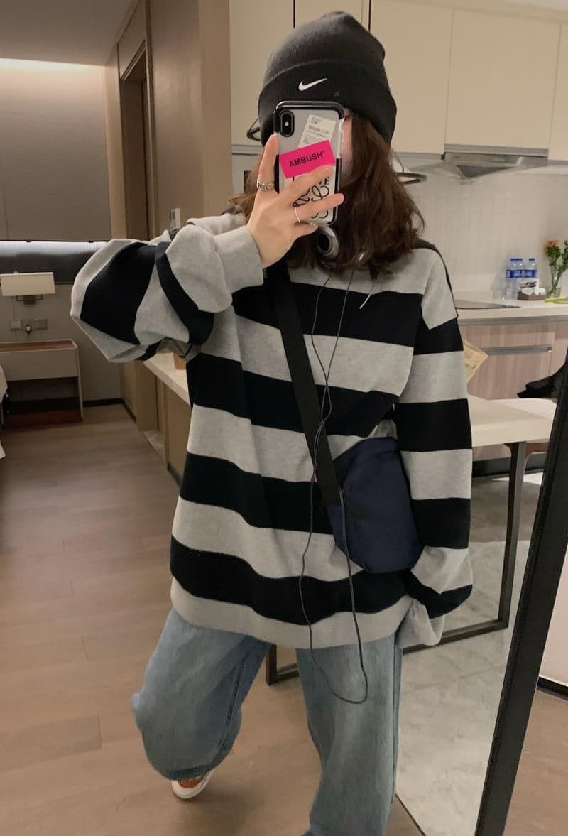 폴리 에스터 물고기 규모 얇은 스타일 레트로 스트라이프 후드티 여성 가을 의상 ins 루즈핏 긴팔 라운드 넥 상세 이미지 11