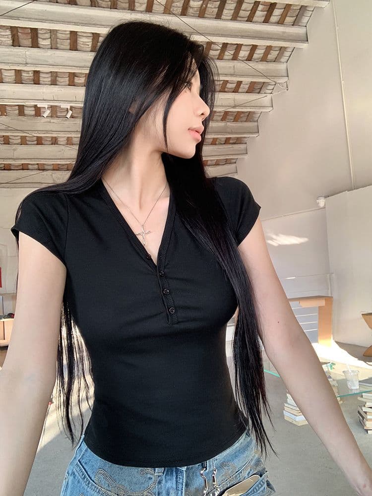 레트로 V넥 단추 반팔 티셔츠 여성 여름 순수한 욕망 몸매 가꾸기 상세 이미지 30