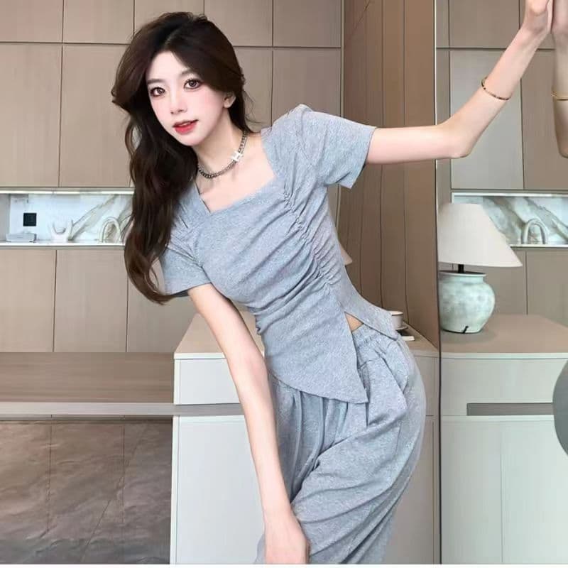 2026 봄 새로운 한 부서 캐주얼 느긋한 바람이 아닙니다. 규칙 광장 칼라 주름 장식 맨위 하이웨이스트 도루 센스 와이드 레그 팬츠 세트 이미지 3