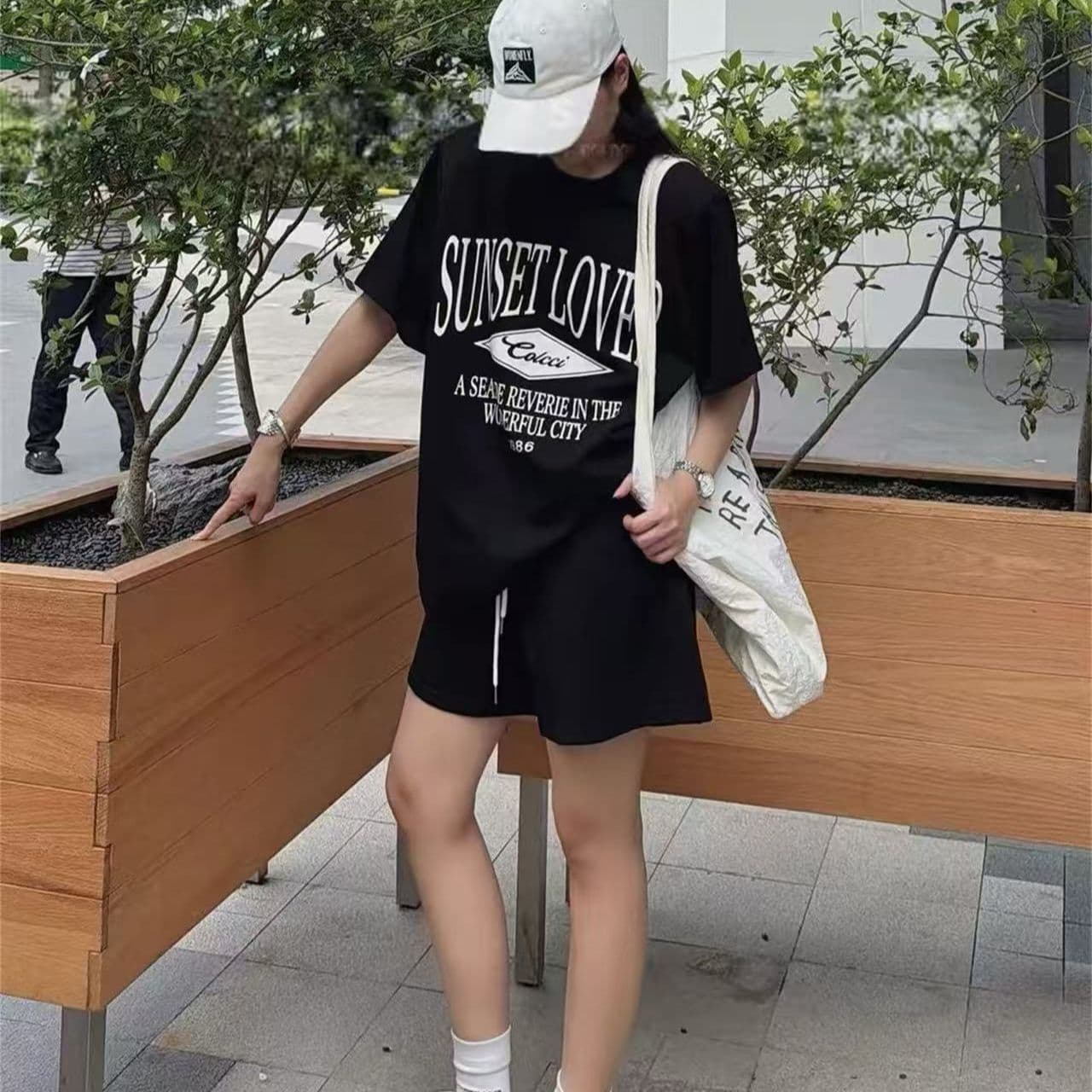 한국 스타일 루즈핏 캐주얼 바람 알파벳 프린트 반팔 반바지 패션 투피스 세트 이미지 4