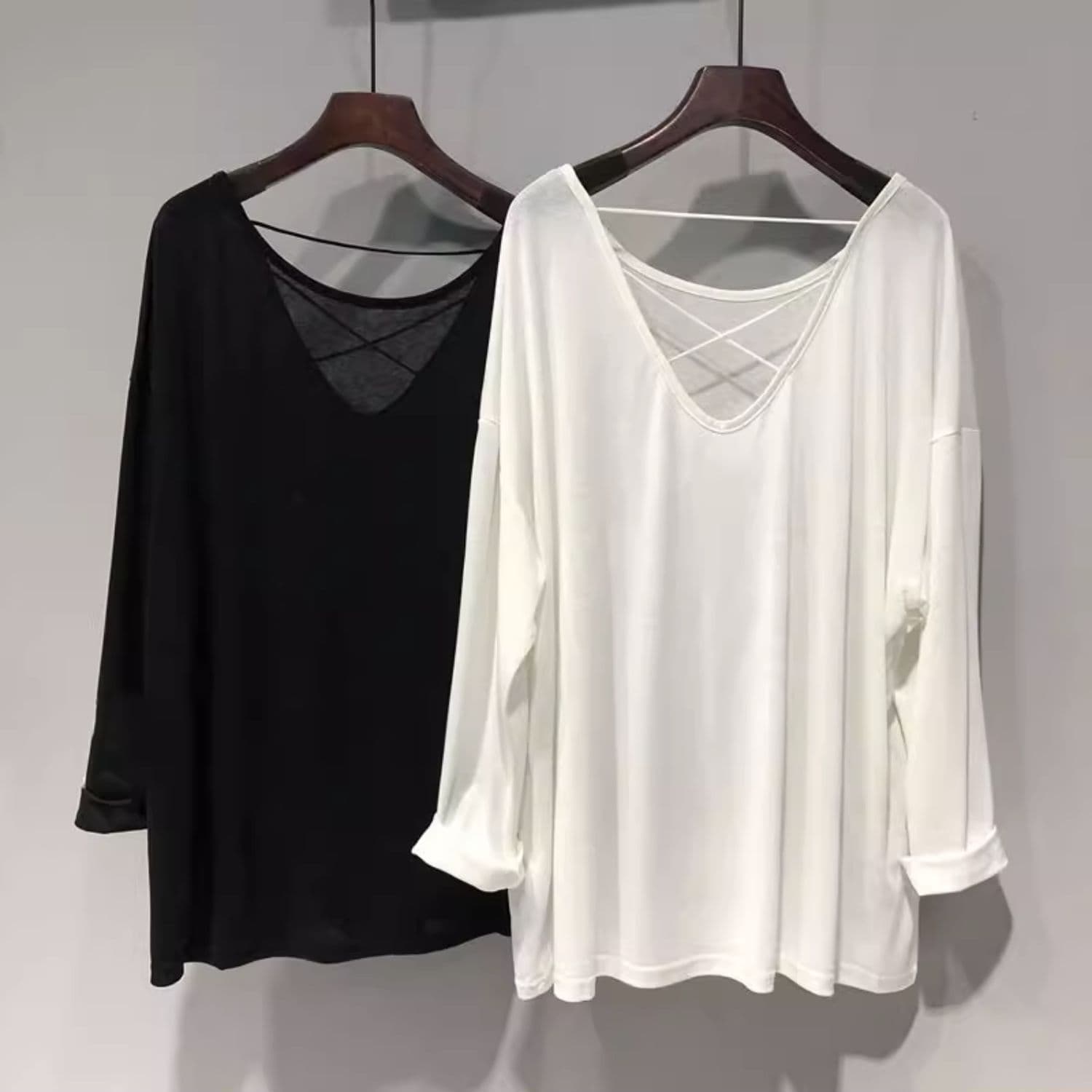 대나무 마디 리브 여름 태양 보호 셔츠 대 네클라인 뒤로 홀로우 아웃 맨위 트렌디 상세 이미지 1