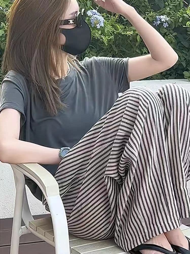 한국 스타일 패션 캐주얼 스트레이트 와이드 레깅스 바지 여름 새로운 빅 사이즈 슬림해 보이는 다용도 얇은 스타일 스트라이프 바지 이미지 4
