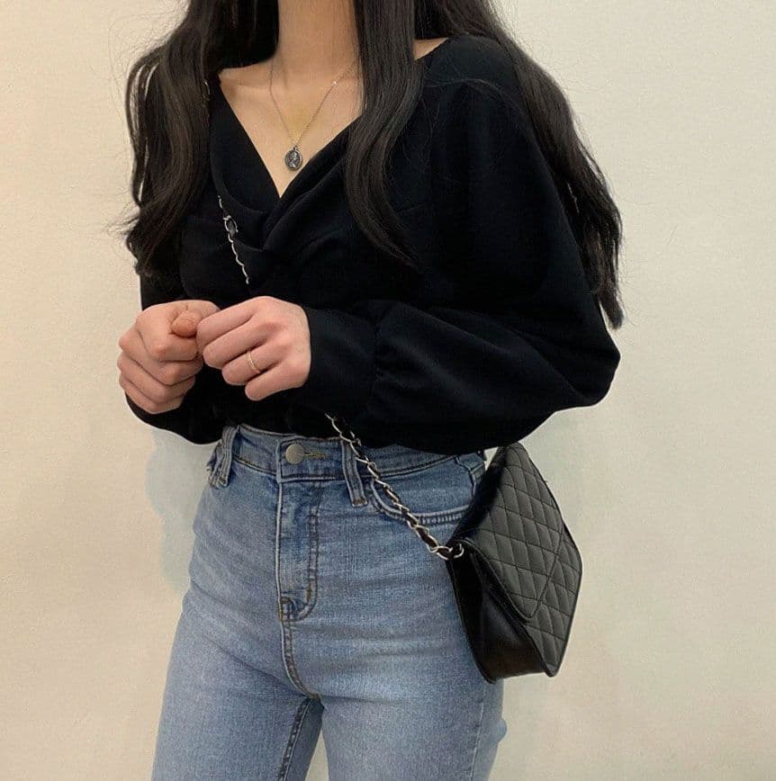 한국 chic 가을 프랑스식 품격 주름 V넥 비틀림 디자인 루즈핏 캐주얼 단색 긴팔 셔츠 맨위 상세 이미지 28