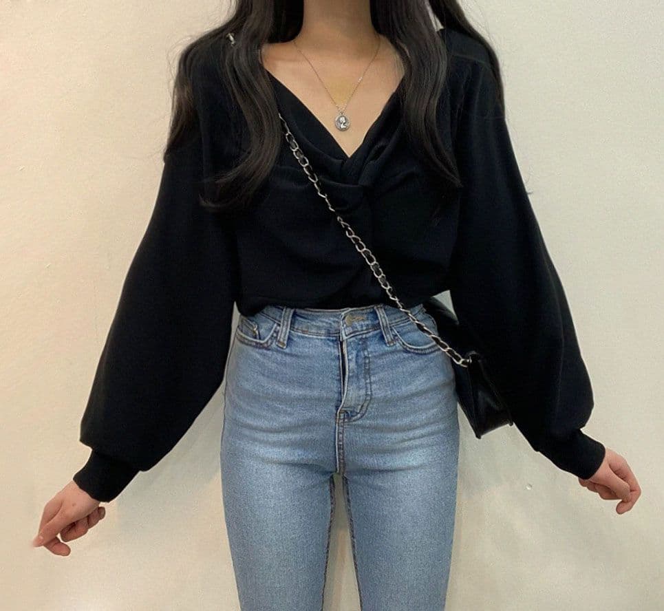 한국 chic 가을 프랑스식 품격 주름 V넥 비틀림 디자인 루즈핏 캐주얼 단색 긴팔 셔츠 맨위 상세 이미지 29