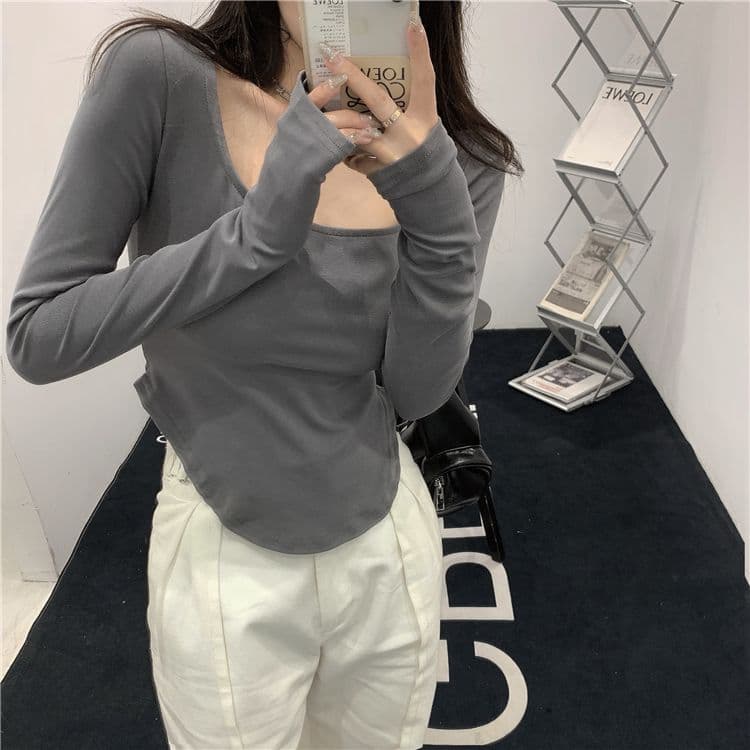 가을 의상 u 칼라 단색 섹시함 낮은 네크라인 불규칙 몸매 가꾸기 긴팔 티셔츠 여성 상세 이미지 24