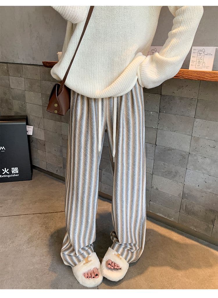 가을 새로운 스트라이프 넓은 다리 하이웨이스트 도루 센스 슬림해 보이는 다용도 캐주얼 운동 바지 상세 이미지 47