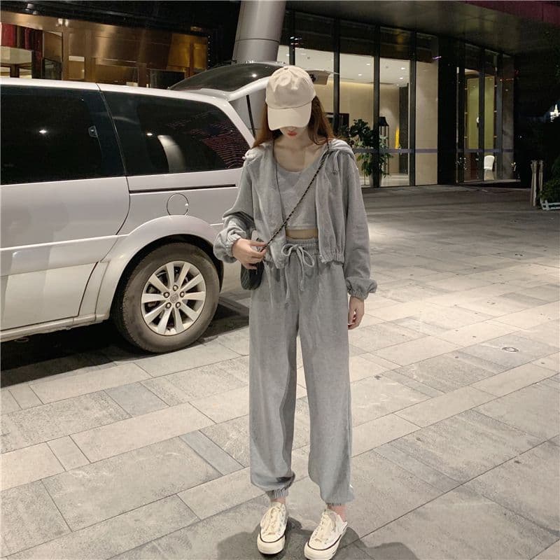 가을 의상 새로운 루즈핏 얇은 스타일 모자 포함 후드티 캐주얼 3종 세트 재킷 캐주얼 패션 운동복 세트 여성 상세 이미지 8