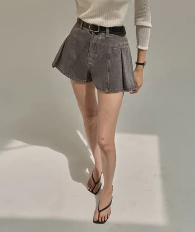 지금 하이웨이스트 플리츠 넓은 다리 장난기 넘치는 여름 청바지 색상 반바지 이미지 2