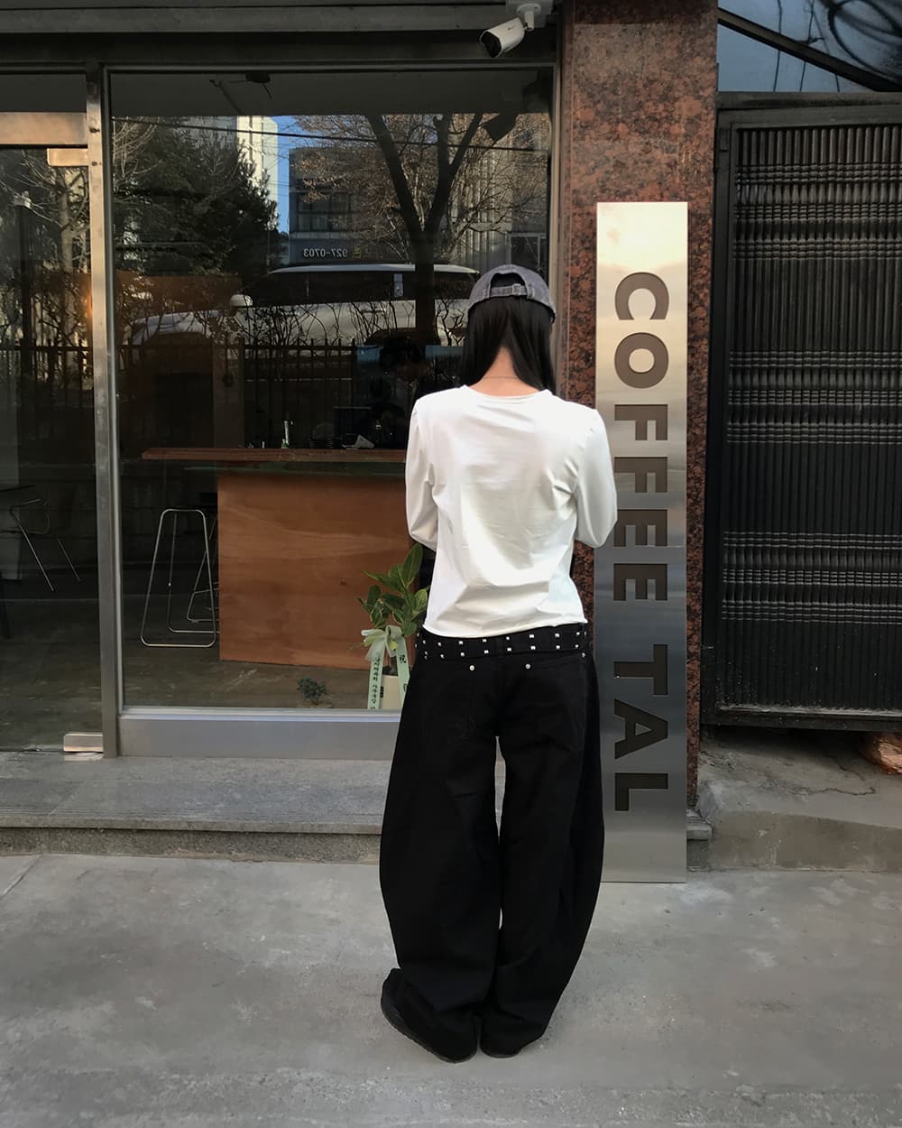 지금 레트로 stud 징 뒤에 벨트 디자인 넓은 다리 루즈핏 청바지 상세 이미지 15