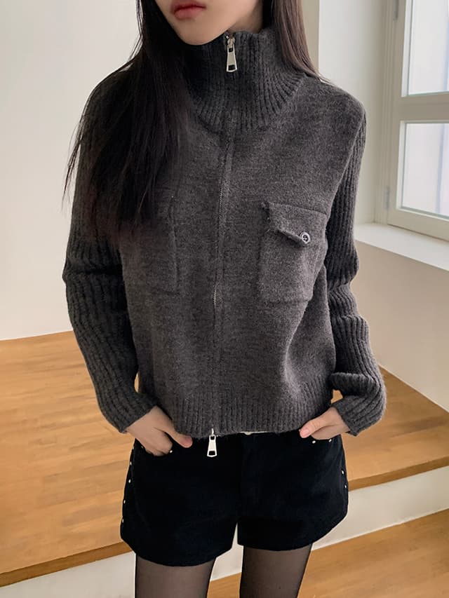 지금 측면 징 장식 넓은 다리 루즈핏 캐주얼 반바지 상세 이미지 5