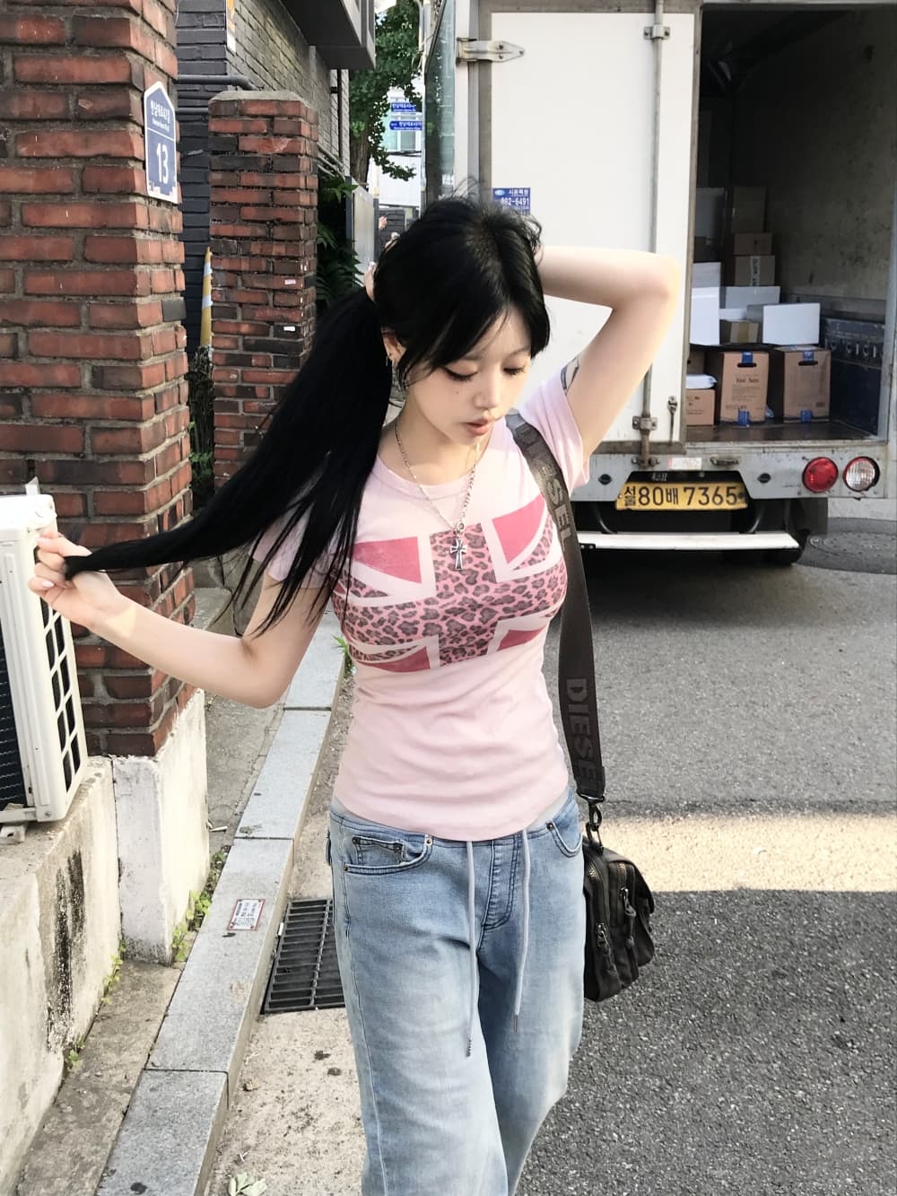 리브 레이스업 로우 웨이스트 워싱 마 오래된 주머니 패치워크 슬림 피트 삼색 레트로 데님 긴 바지 상세 이미지 25