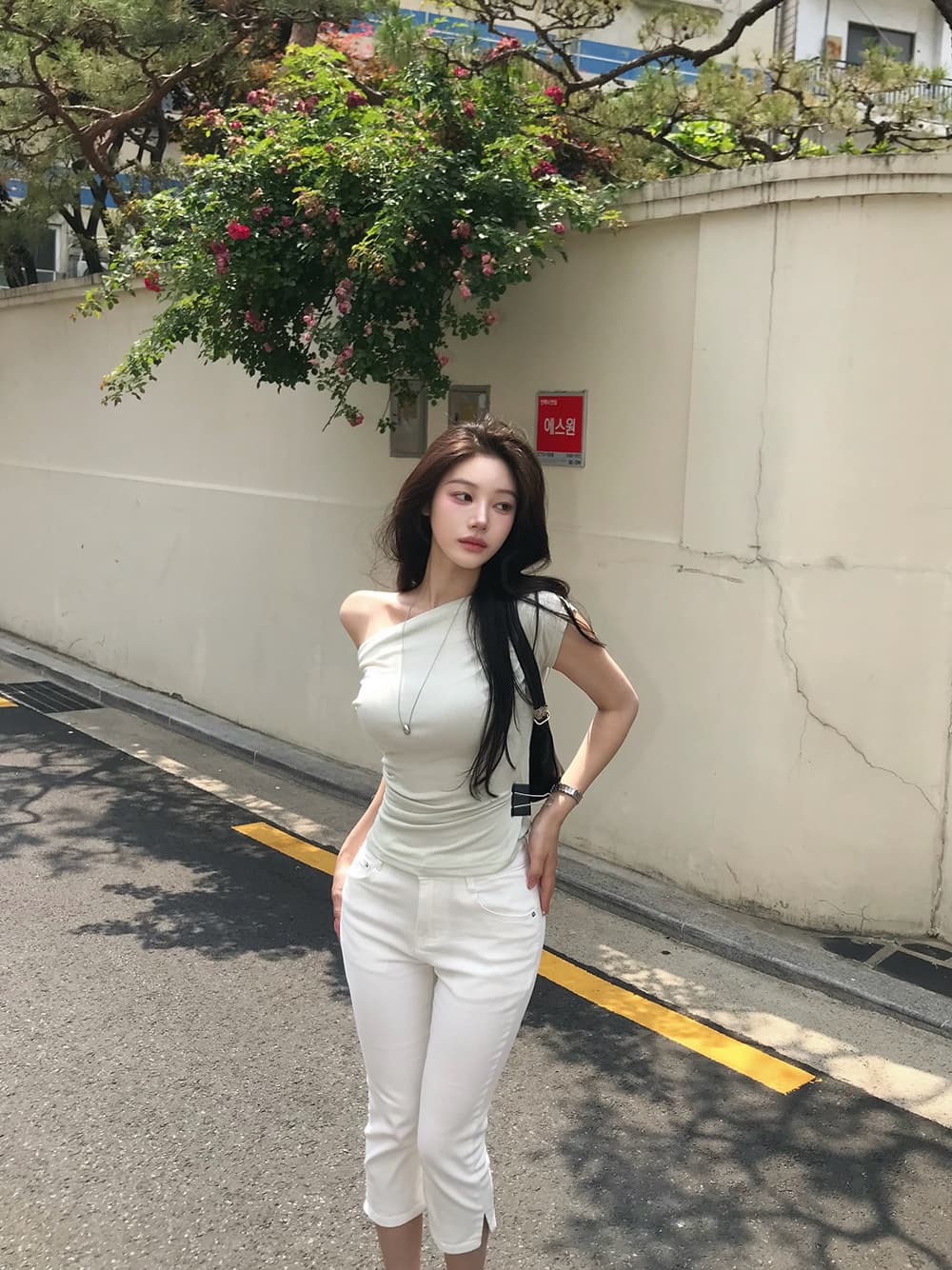 지금 ins 인터넷 유명인 미니멀리즘 다용도 하이웨이스트 슬림해 보이는 스트레이트 7 분 청바지 상세 이미지 31