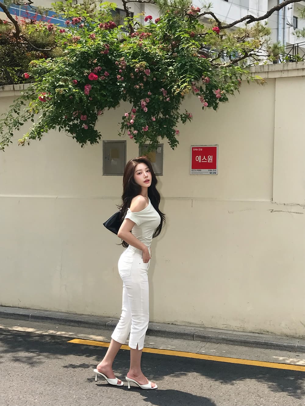 지금 ins 인터넷 유명인 미니멀리즘 다용도 하이웨이스트 슬림해 보이는 스트레이트 7 분 청바지 상세 이미지 33