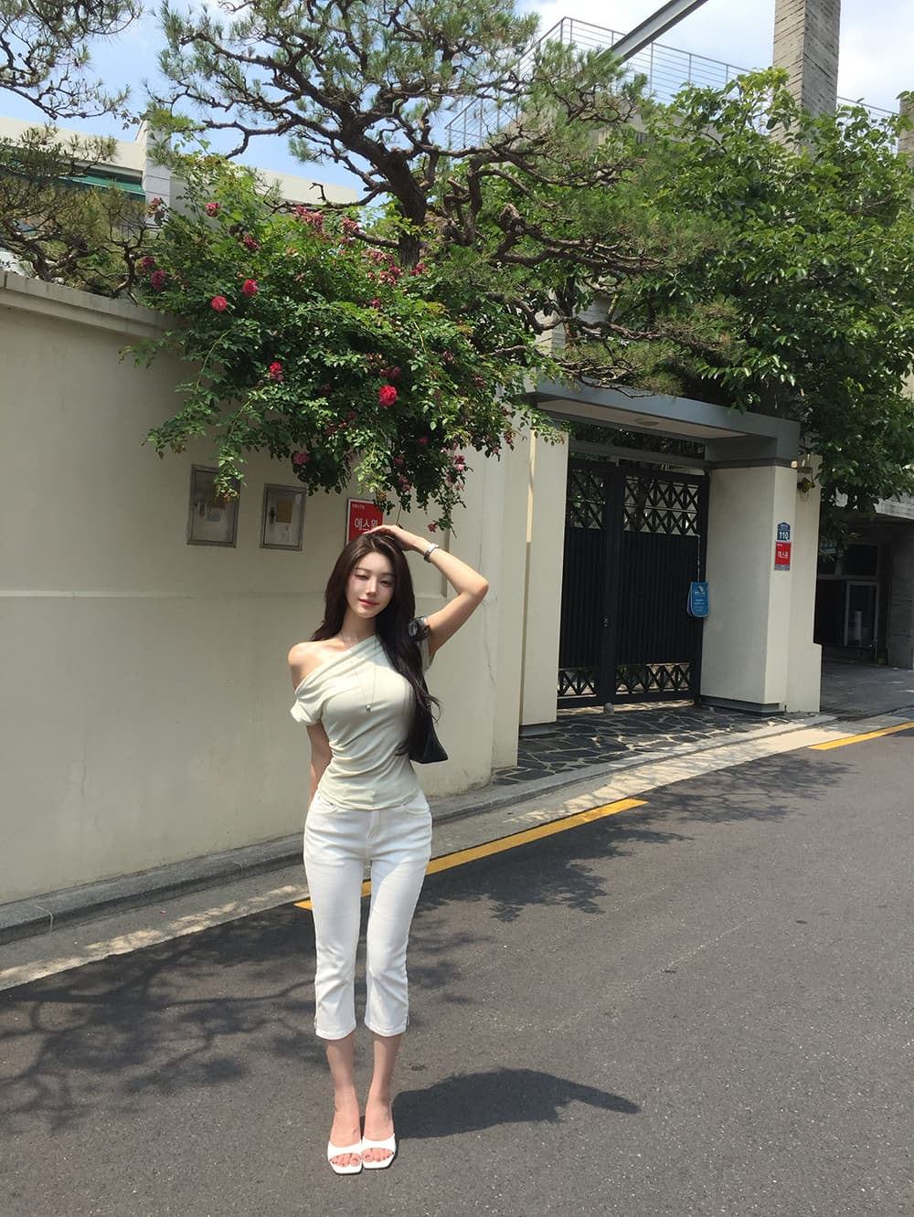 지금 ins 인터넷 유명인 미니멀리즘 다용도 하이웨이스트 슬림해 보이는 스트레이트 7 분 청바지 상세 이미지 38