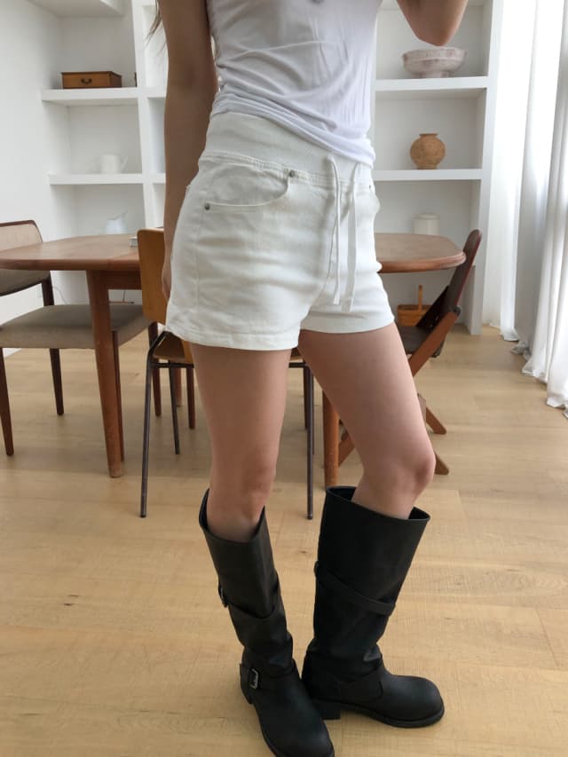 지금 리브 밴딩 허리 둘레 패치워크 레이스업 데님 반바지
