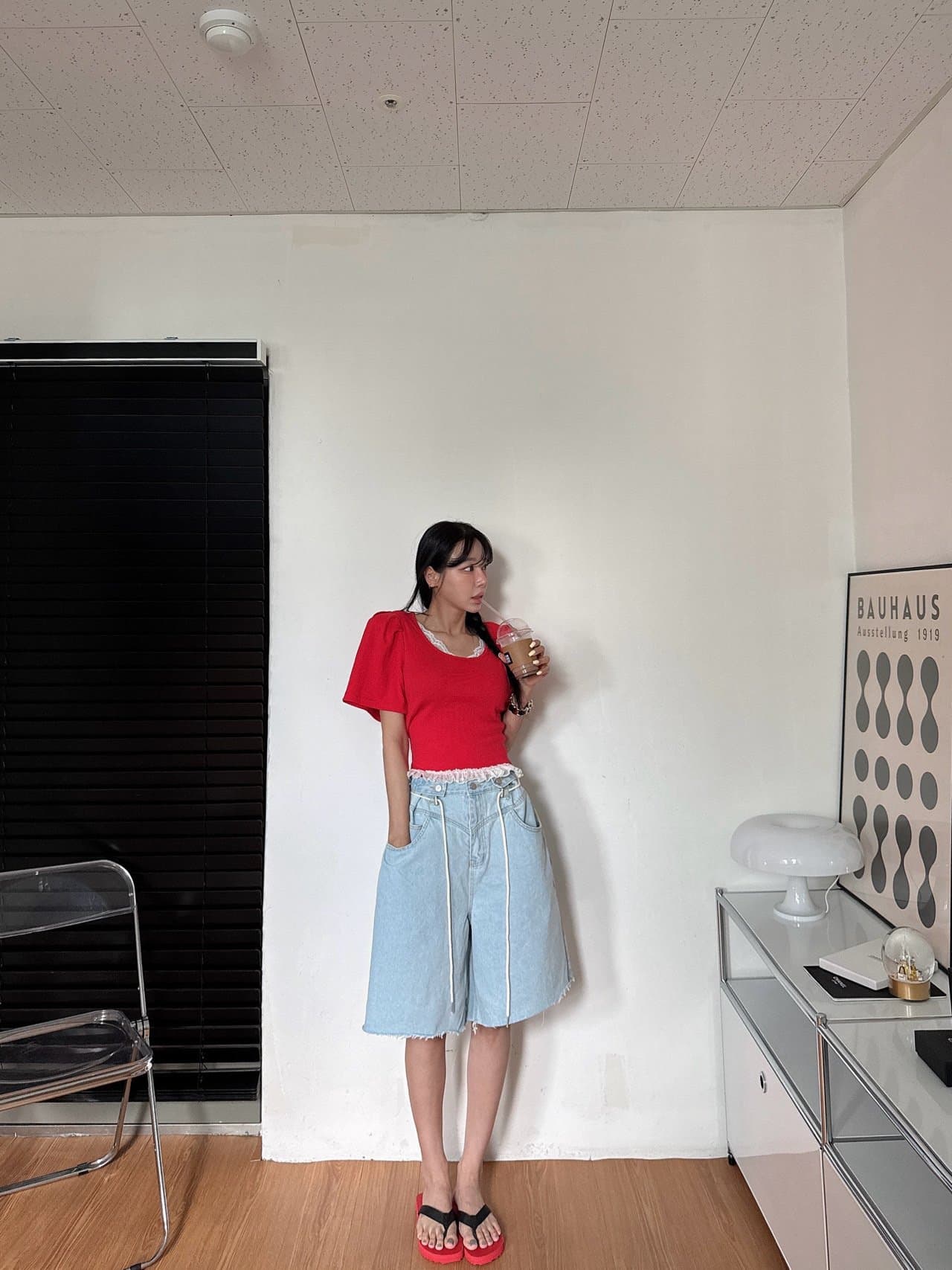 지금 끈 루즈핏 넓은 다리 거친 가장자리 5 점 청바지 반바지 상세 이미지 4