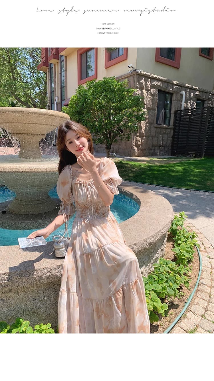 프랑스식 낭만주의 광장 칼라 꽃무늬 드레스 여름 요정 2026 새로운 봄 가을 부드러운 품격 슈퍼 요정 휴가 롱 스커트 상세 이미지 4