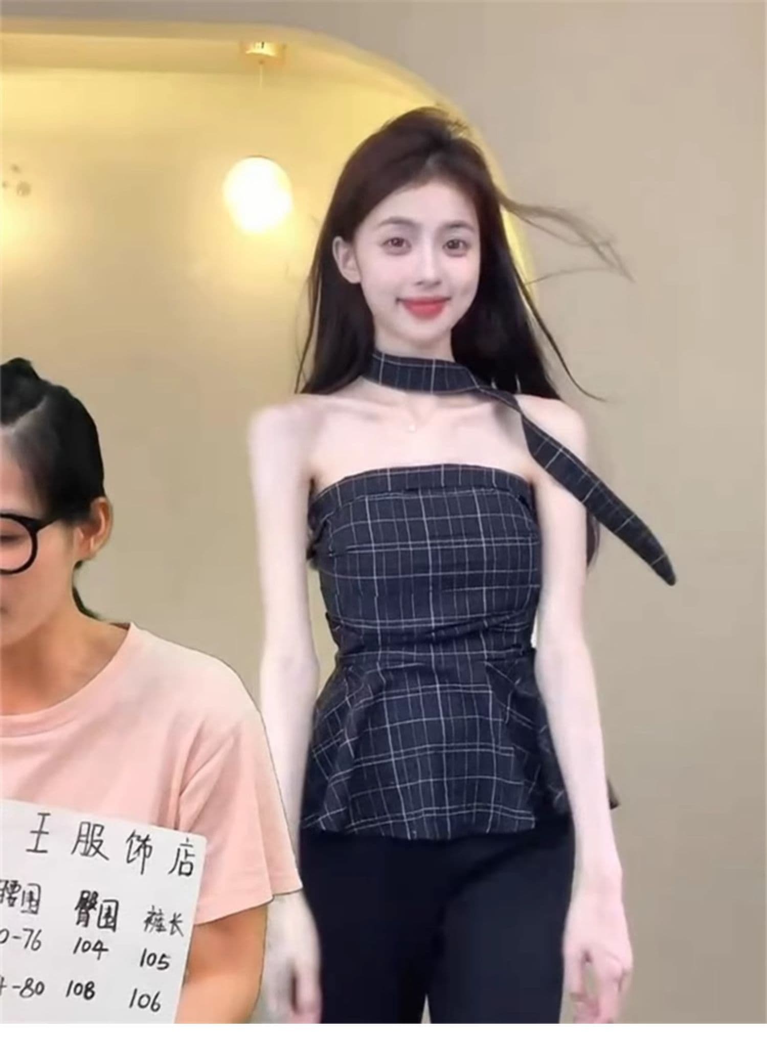 고급 센스 파란색 체크무늬 튜브탑 조끼 여성 여름 Chic 허리 수축 쇼트 스타일 달콤한 핫걸 민소매 외출용 작은 맨위 상세 이미지 5