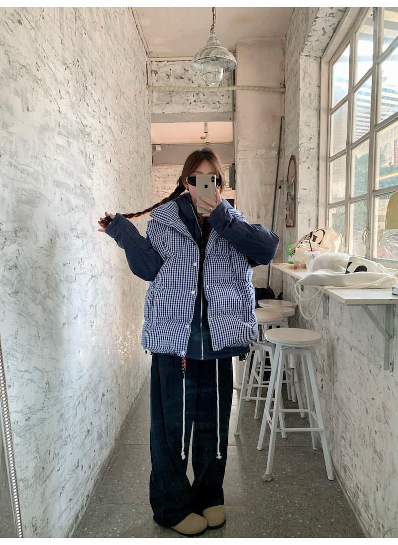 한 부서 고급 센스 파란색 체크무늬 다운 코트 조끼 여자 겨울 두꺼운 외출용 빵 목화 진딧물 재킷 맨위 상세 이미지 13