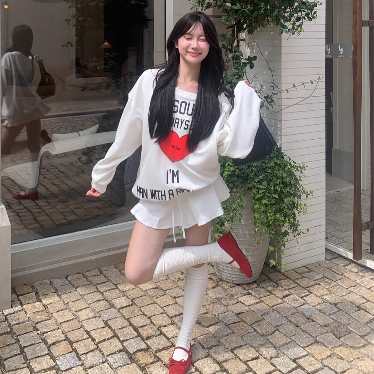 남자 바 면 280 그램 아메리칸 하트 알파벳 프린트 비스듬한 어깨 후드티 여성 핫걸 가을 오프숄더 맨위 이미지 5