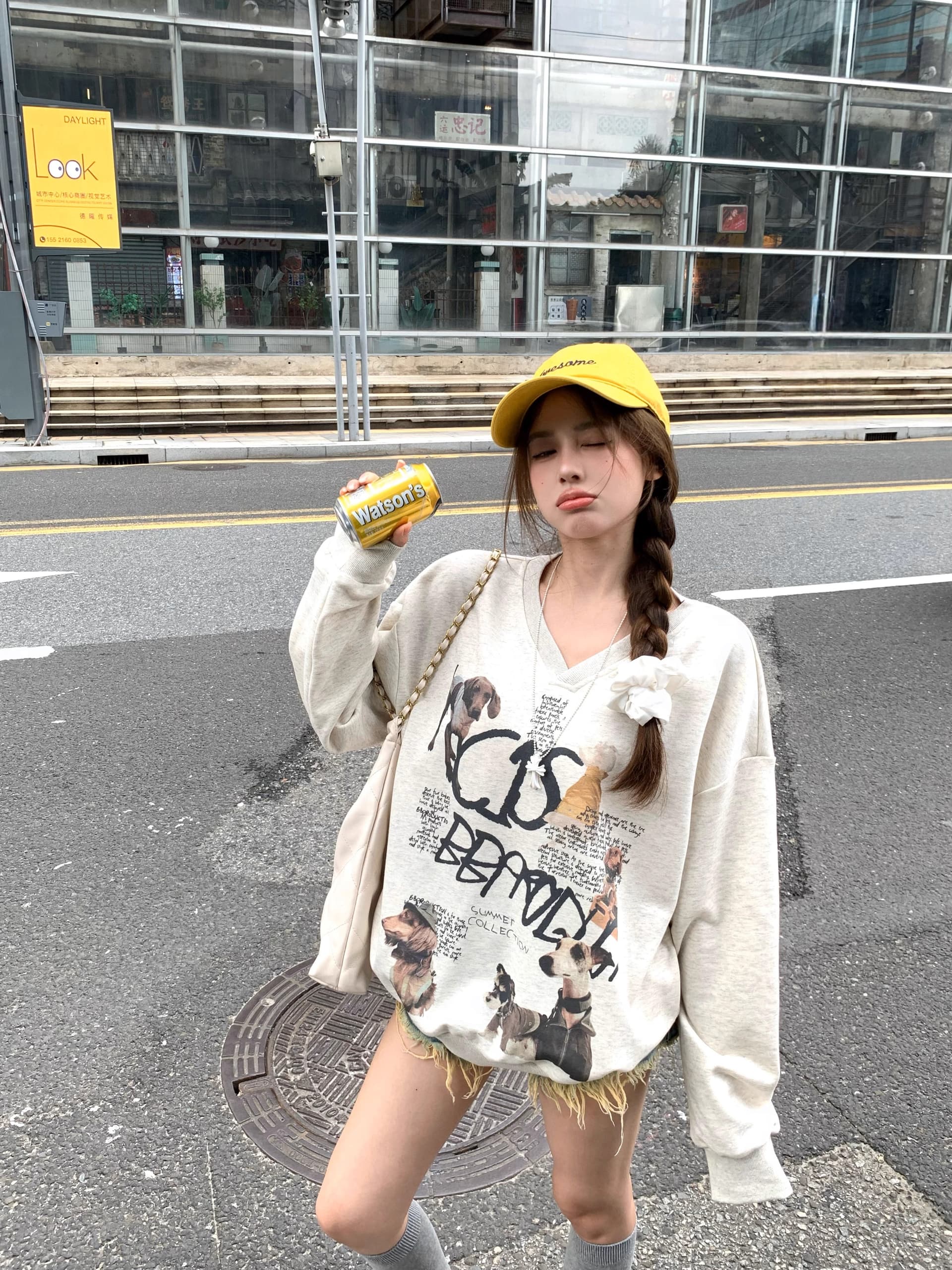 후아 면 레트로 알파벳 프린트 V넥 후드티 여성 2026 가을 겨울철 ins 아메리칸 핫걸 긴팔 맨위 상세 이미지 3